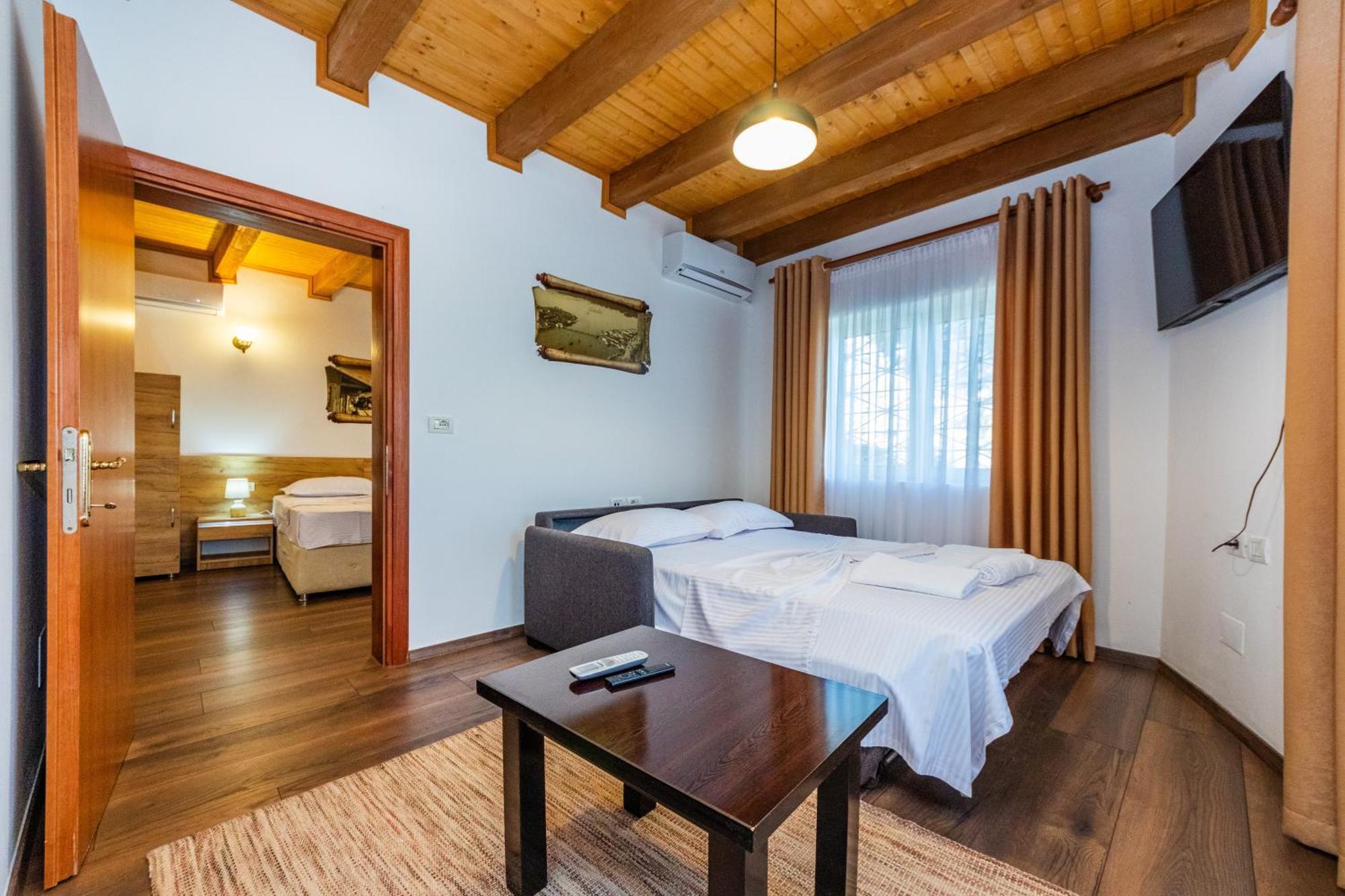 Hotel Grandpa'S House Bahçallëk Εξωτερικό φωτογραφία