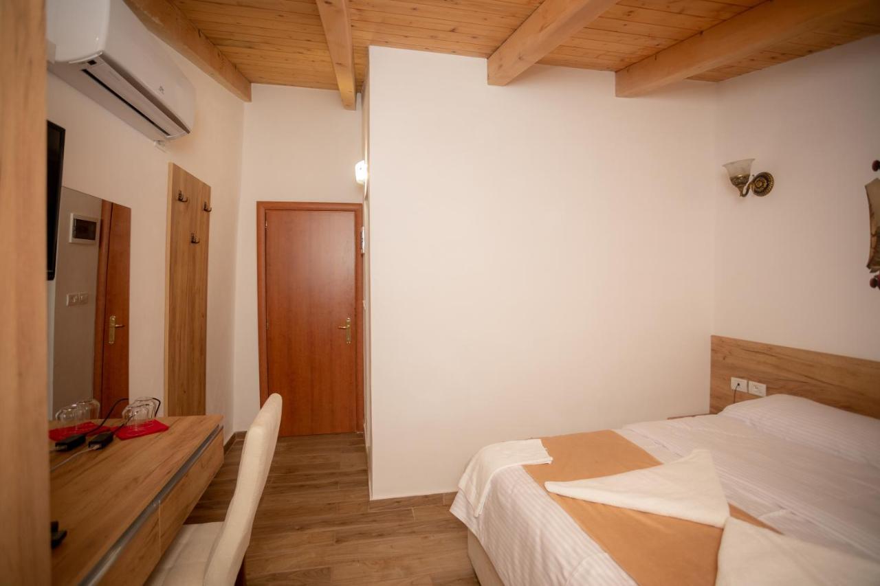 Hotel Grandpa'S House Bahçallëk Εξωτερικό φωτογραφία